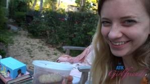 Dinner and sex with Riley!